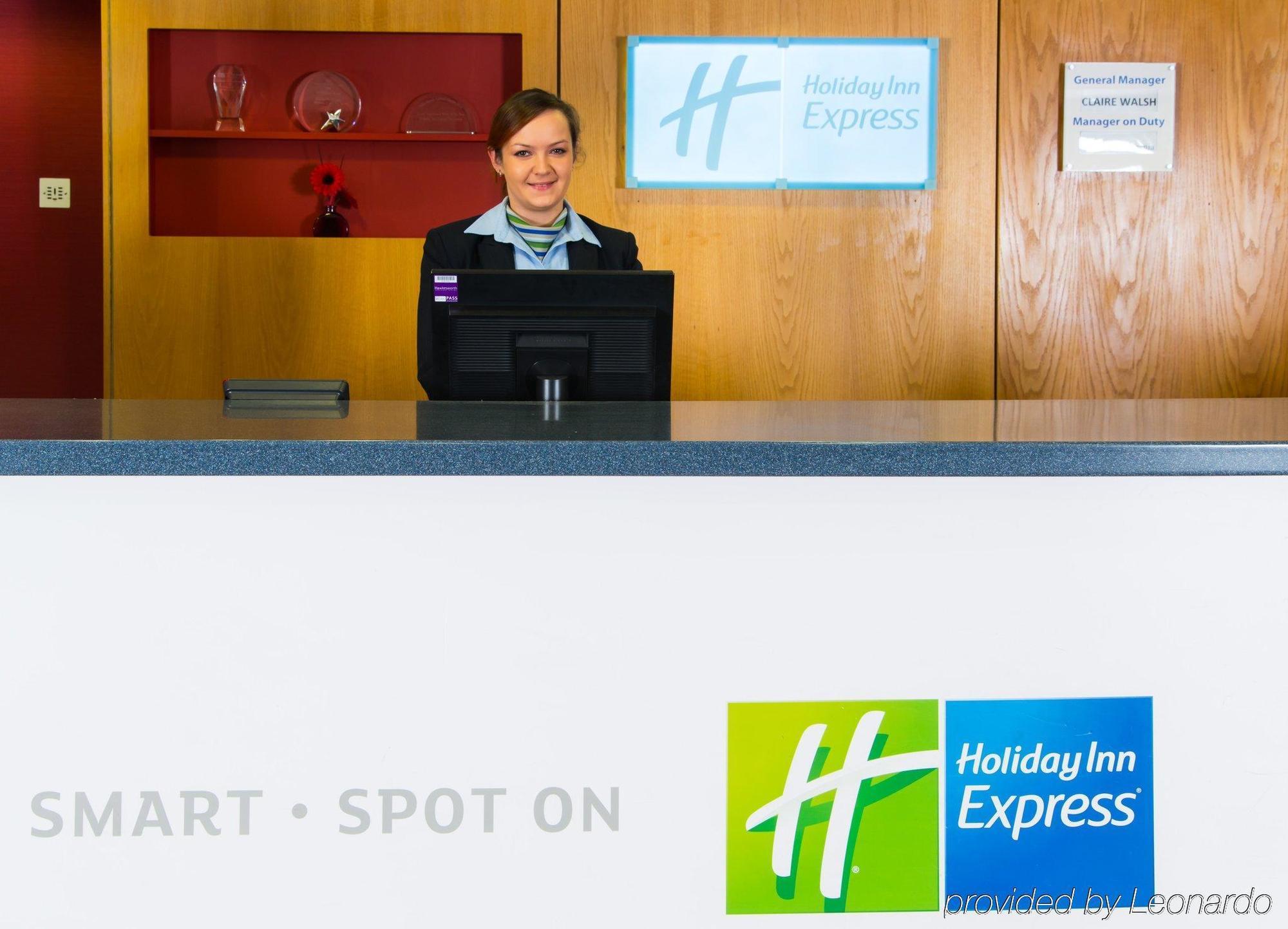 Holiday Inn Express Droitwich Spa, An Ihg Hotel Exterior photo